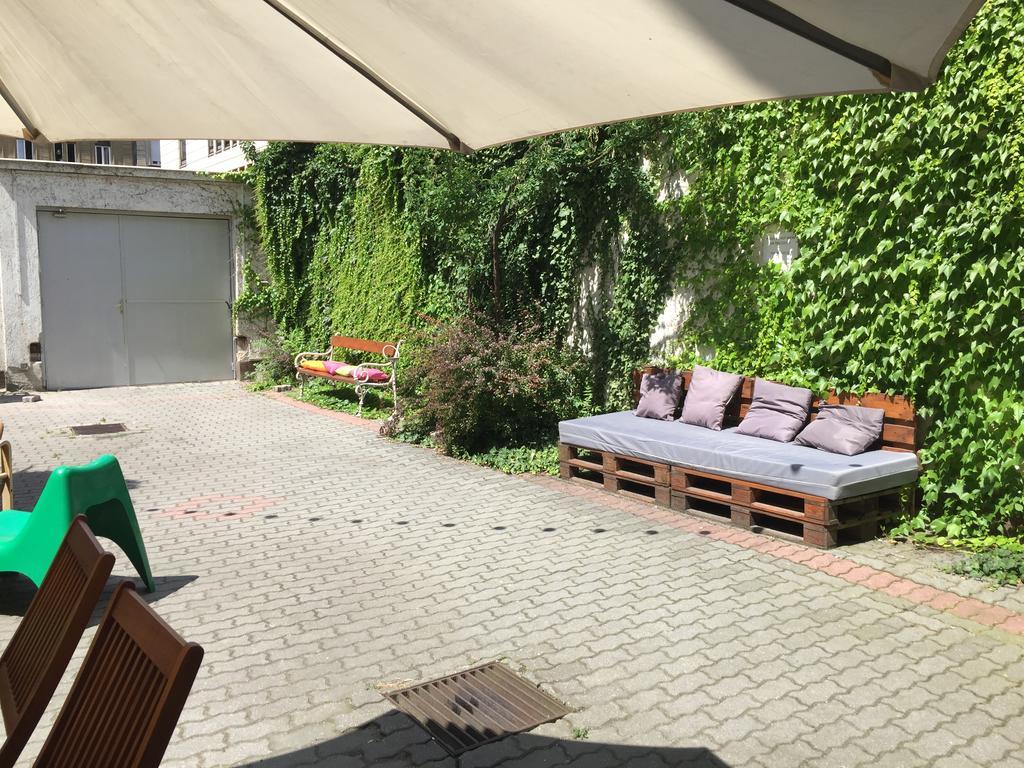 East Side Hostel Budapeszt Zewnętrze zdjęcie